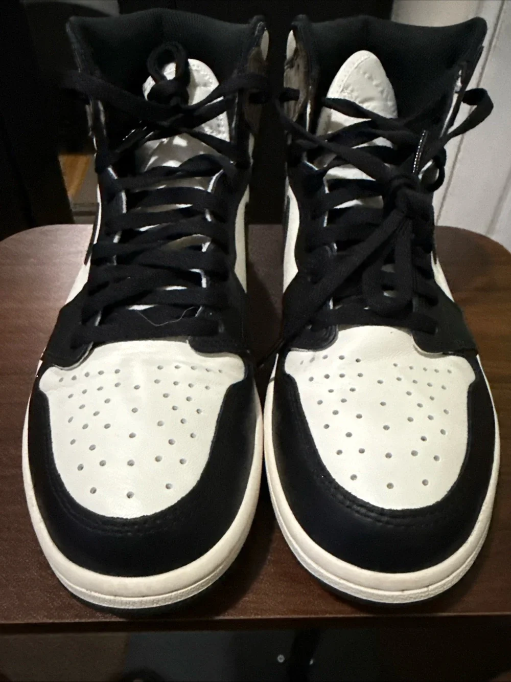 Jordan Retro High Top Sneakers — Black/White/Brown